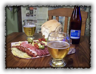 Picadas Huellas del Tandil - Quesos y Salamines Tandileros